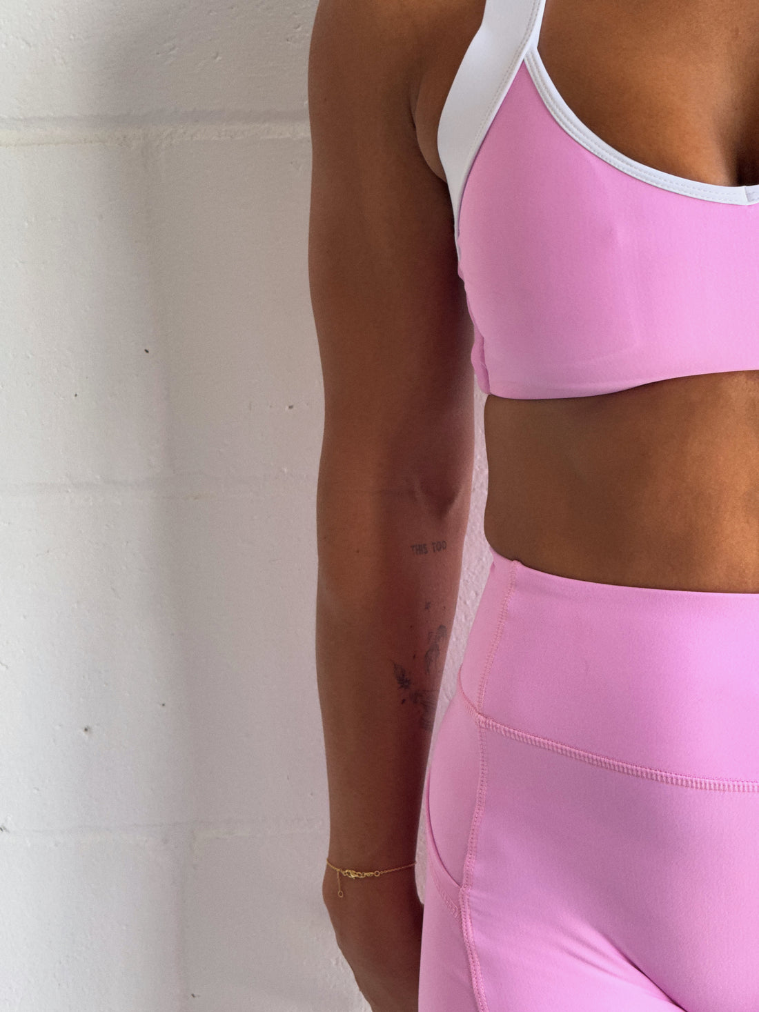 Iconic Crop Pink